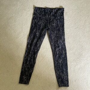 Athleta leggings with side pockets!